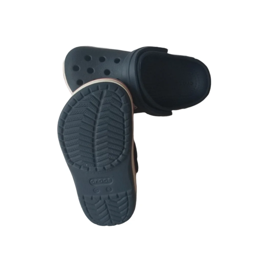 Crocs Crocband Youth Clogs in Navy Size 8.